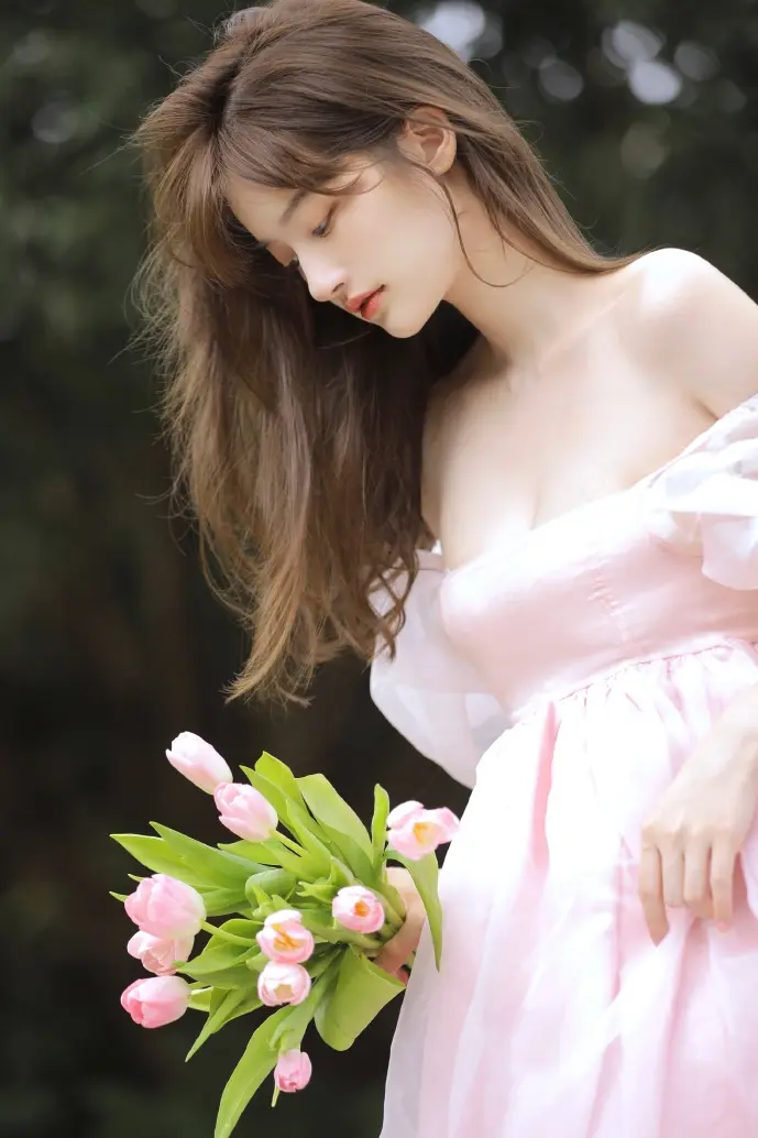 下载程序的软件界面示意图