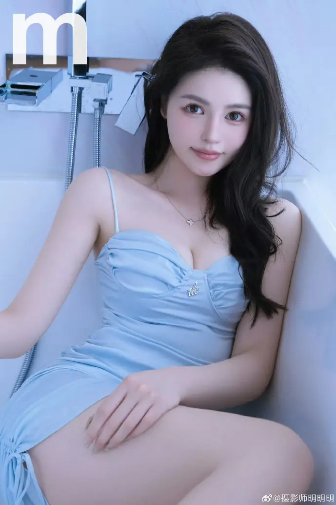 云端写作界面示意图